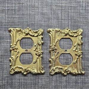 Vintage 60s Raised Ornate Flower Outlet Switch Cover plates from Charm N Style